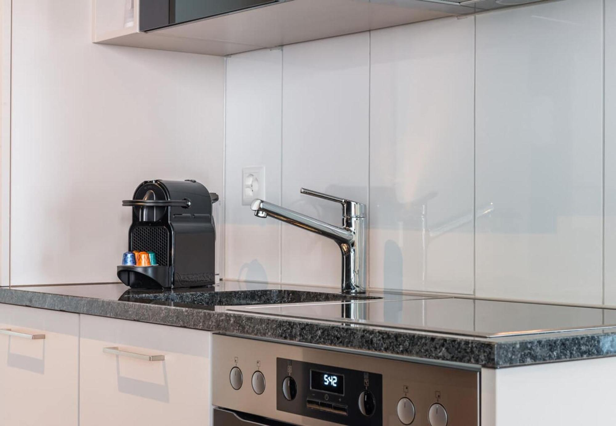 Hitrental Central Station Apartment Цюрих Екстериор снимка